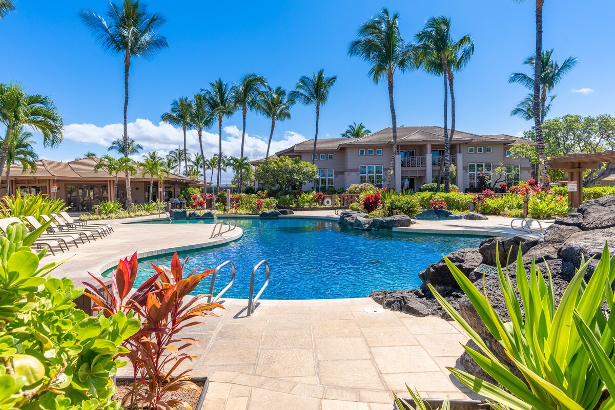 Resort-style home with pool & hot tub access – near beach & golf