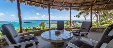 Casa Christensen Yal-ku lagoon Akumal Mexico vacation rental hom - Seating area with view of Yal Ku Lagoon