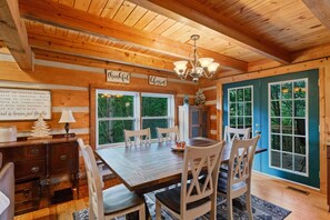 Dining Area opens onto Back Deck