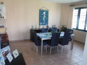 dining room