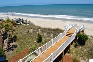 Private Walkway to the Beach