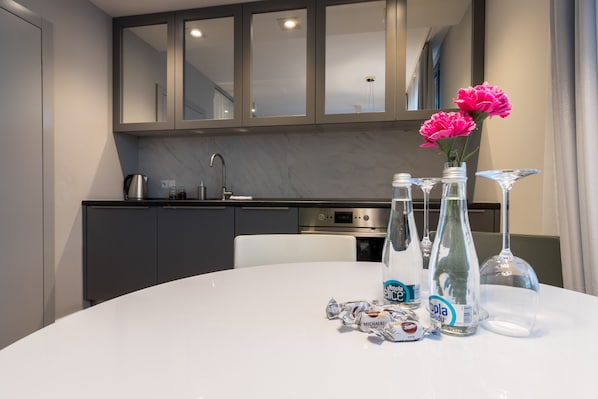Dineren in de kamer