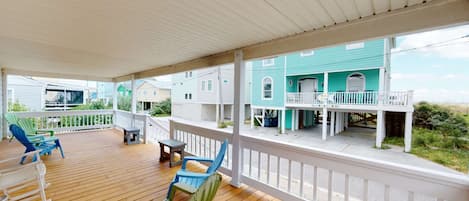 Hollis House has a large deck to enjoy the Ocean breezes and enough room for the entire crew to relax after a day at the beach