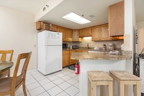 P3-3085-7