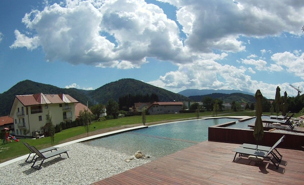 Piscina all'aperto