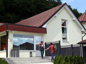 Esterni
