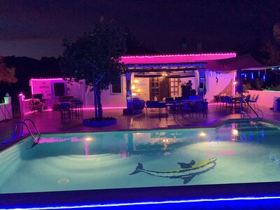 Casa Villa en Ibiza / 5 habitaciones DOBLES 3 BAÑOS 2 cocinas / piscina