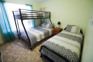 2nd Bedroom