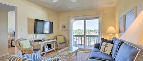 St. Augustine Beach Vacation Rental | 2BR | 2BA | 878 Sq Ft | Stairs Required