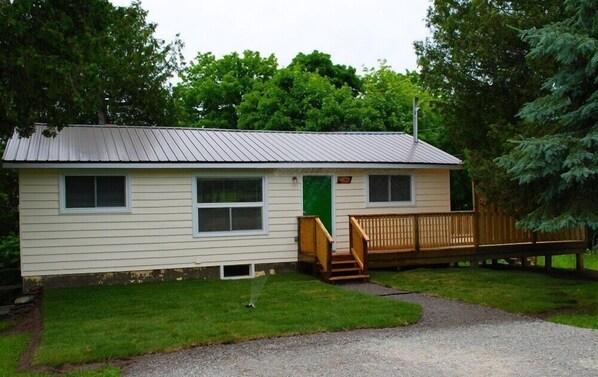 The Oak Cottage at Shiloh Cottages