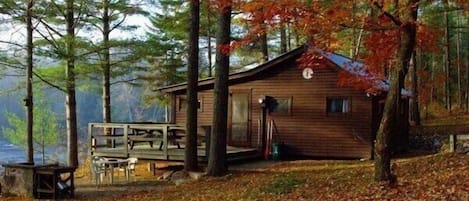 Whitepine Cottage in autumn