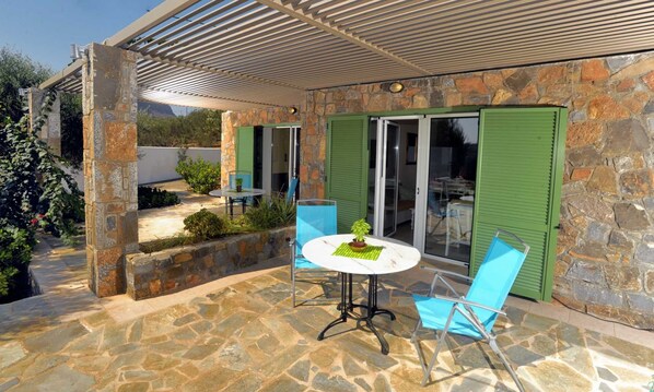 A beautiful porch to relax
