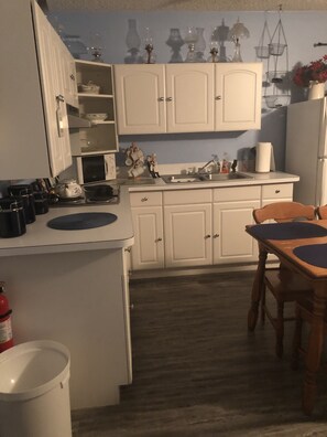 Kitchenette
