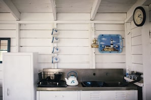 Sink area