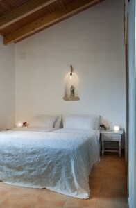 Idyllic holiday home in the midst of nature, discover authentic Spain |Almendra