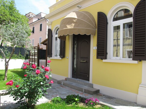 Exterior detail