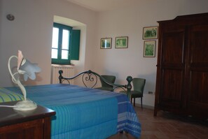 The green bedroom