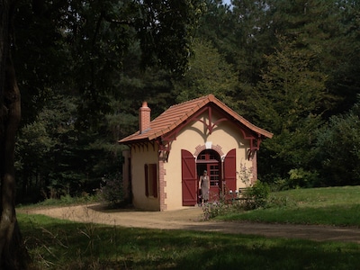 Casa rural cerca de Puy du Fou en el parque clasificado de Roches Blanches