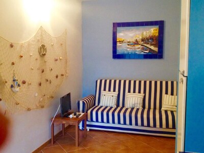 Apartamento "Acqua" (en la playa de Michelino) en residencia "Villa Giulia"