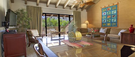 open plan dining room with lanai view