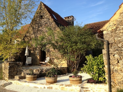 Alquiler de casa rural L'Ostalet casa de piedra en Perigord negro, Sarlat 