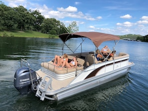 One of our pontoon rentals