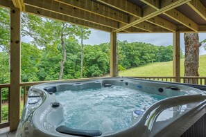 Private Hot Tub on Covered Deck