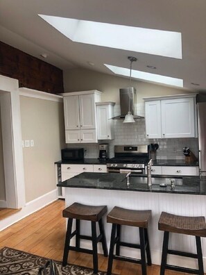 kitchen bar