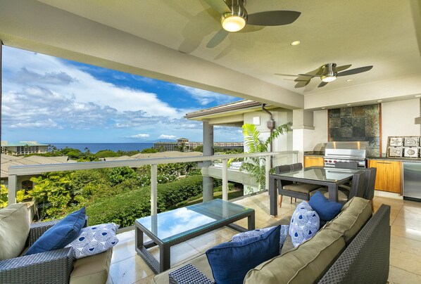Ocean view from upper lanai