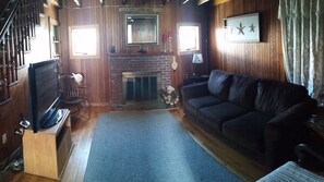 Living Room, queen size sleeper sofa