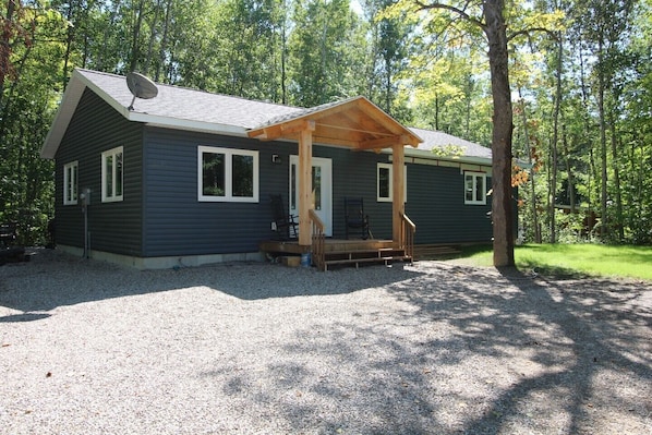 Nice Yard for family time.