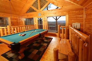 Spielezimmer