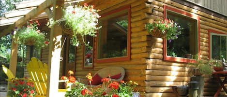 Cozy Covered Deck for those Warm Rainy Days