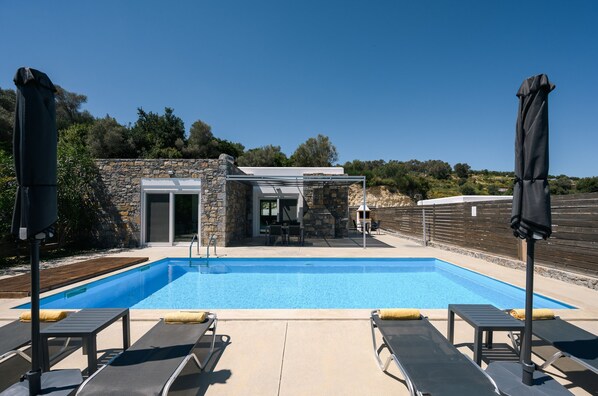 KalostousVillas,swimming,pool,exterior,facilities