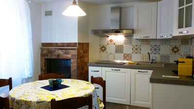 ON HOLIDAY BY ELISA apartment 6 beds ideal for families / groups