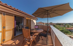 balcony-terrace