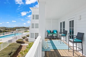 Second Floor: Balcony