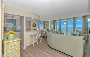 This is what you see when you walk through the door.  Now this is seaside living