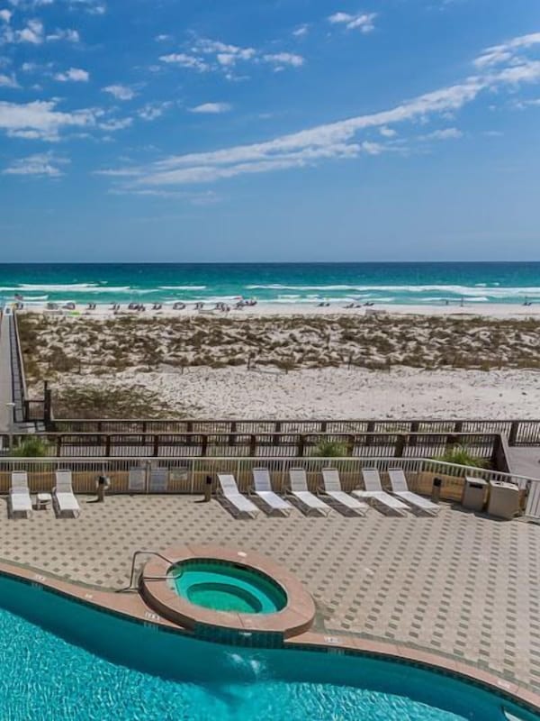 Pool view