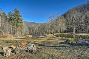 Gather around the fire pit to roast s'mores and tell stories.