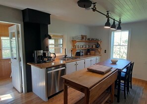 Large farmhouse kitchen at the Old Salt