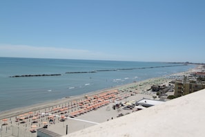 Vista a la playa o el mar