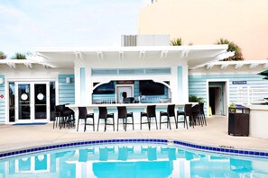 Pool grill
