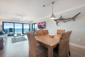 Seating for 6 in the dining room with beautiful ocean views.