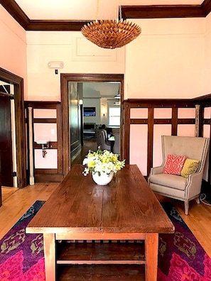 Mason House Foyer/Library