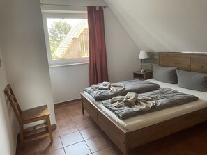Schlafzimmer 3