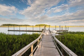 Inlet Pool Dock