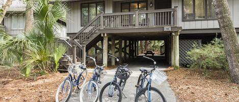 Front of Cottage with Bikes