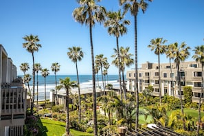 Great whitewater ocean views are yours from both balconies of Blue Whale Retreat!