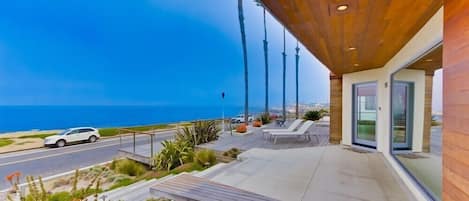 Stunning Sunset Cliffs Oceanfront Modern Architectural Pool Home